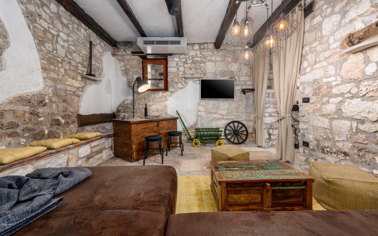 Casa Di Roccia Villa Marcana ภายนอก รูปภาพ