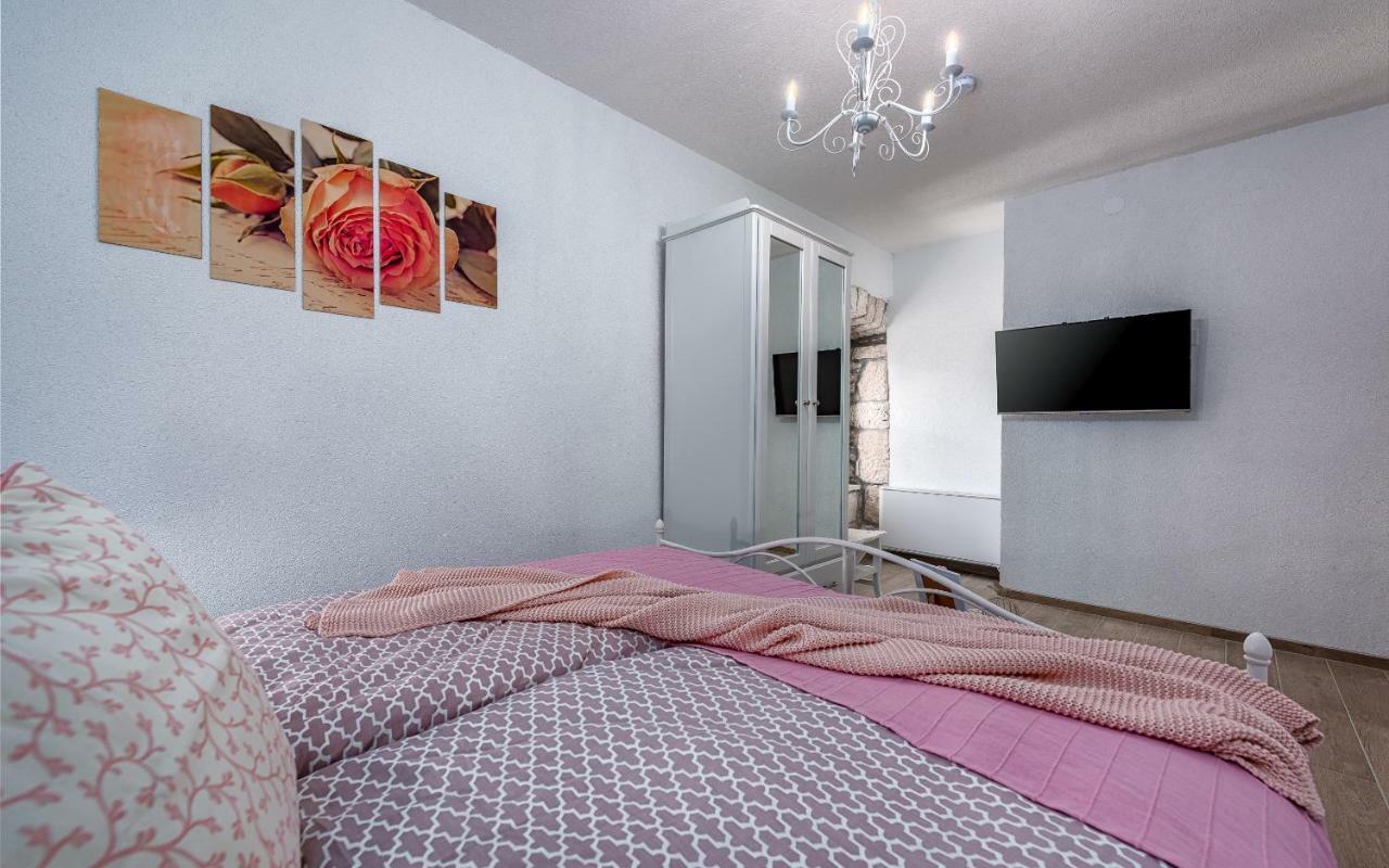 Casa Di Roccia Villa Marcana ภายนอก รูปภาพ